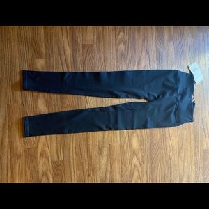 Brand new fabletics legging! Never been worn!